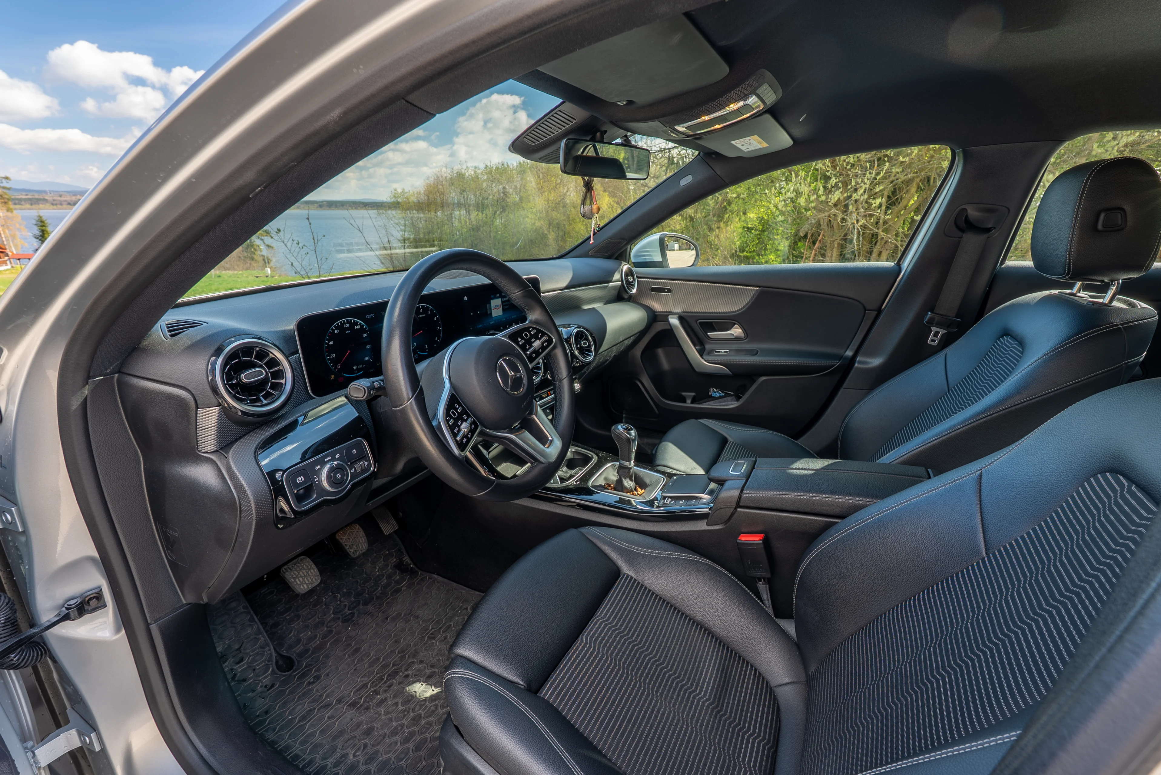 Interiér Mercedes-Benz triedy A